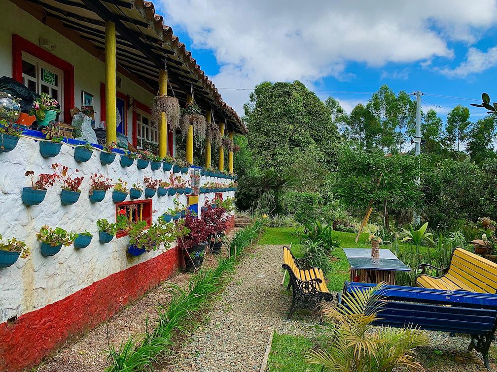 Hotel Campestre La Kolorina Jerico Antioquia Lateral